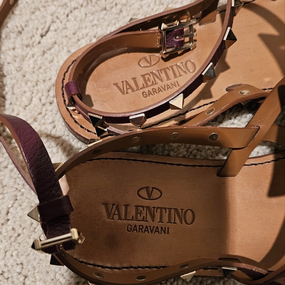 VALENTINO GARAVANI ROCKSTUD SANDALS Size 40.5 - Picture 3 of 10